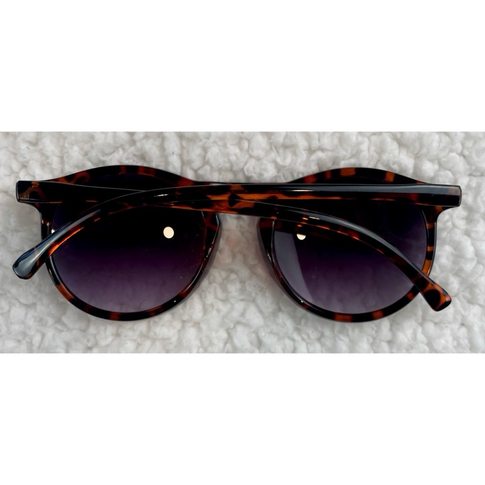 Tortoise Shell Sunglasses with Purple Lenses - Picture 12 of 16